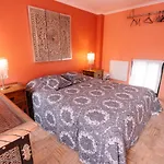 Casinha Canal - Beautifully Restored Moroccan Inspired Townhouse In Historic Centre Vakantiehuis *