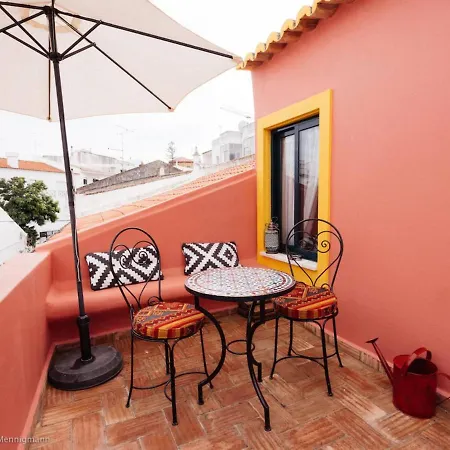 Feriehus Casinha Canal - Beautifully Restored Moroccan Inspired Townhouse In Historic Centre Lagos