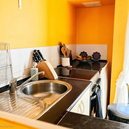 Casinha Canal - Beautifully Restored Moroccan Inspired Townhouse In Historic Centre Vakantiehuis *