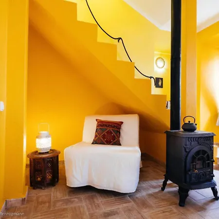 Casinha Canal - Beautifully Restored Moroccan Inspired Townhouse In Historic Centre *
