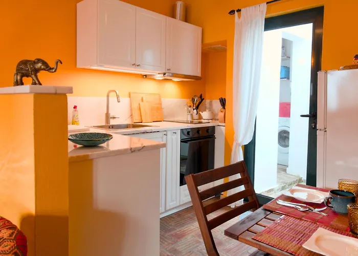 Casinha Canal - Beautifully Restored Moroccan Inspired Townhouse In Historic Centre Ferienhaus Lagos